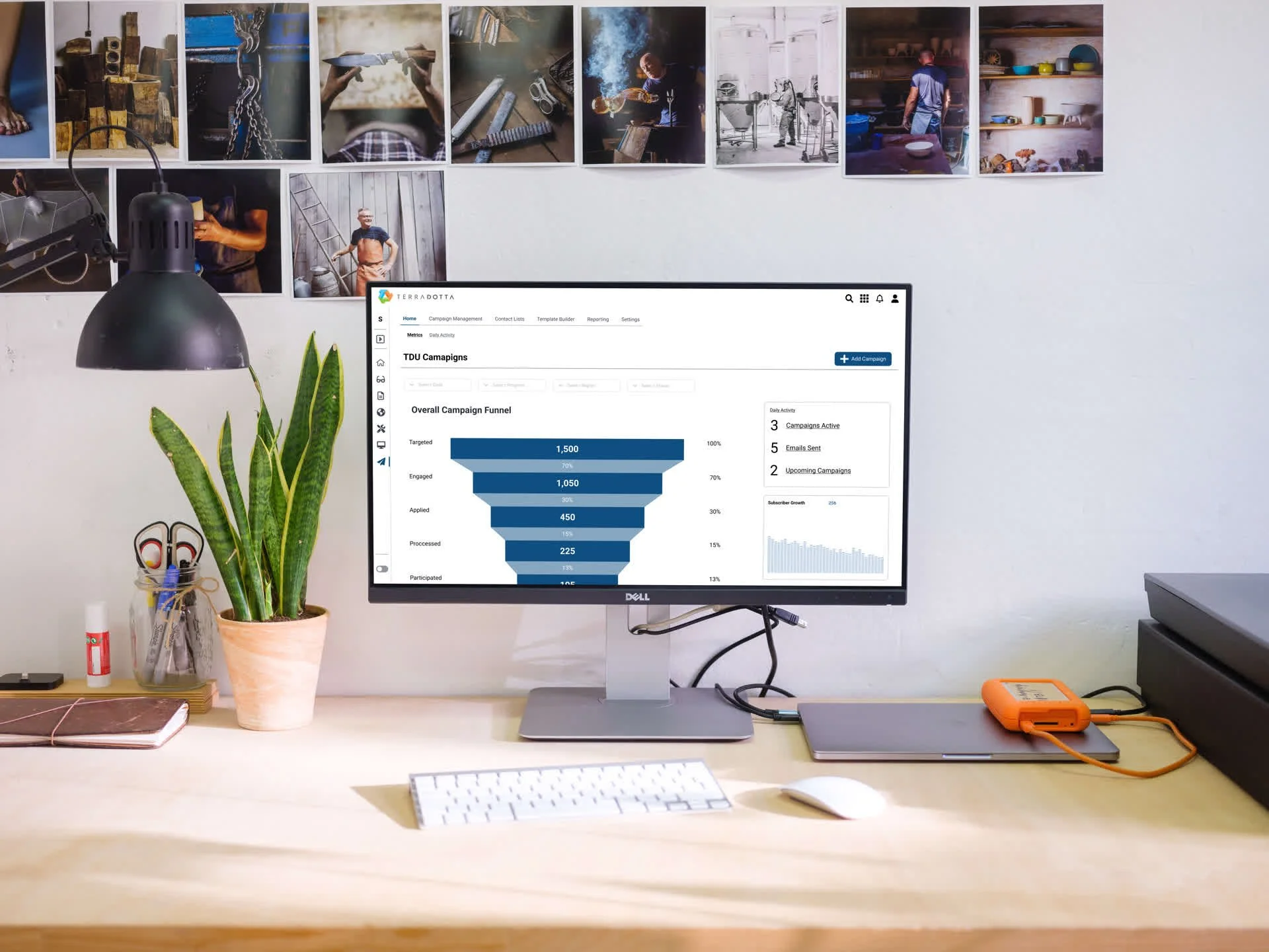 Engage dashboard showing campaign metrics and subscriber engagement data